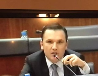 Grainca: LDK po punon për ta kthyer opozitën në Kuvend