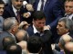 Disa raste kur politikanët në vende të ndryshme janë grushtuar (Foto)