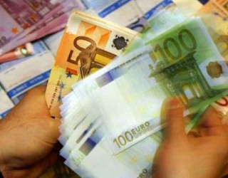Kushtëzimet zvarrisin faljen e borxheve