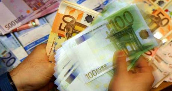 Kushtëzimet zvarrisin faljen e borxheve