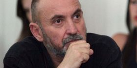 Fatos Lubonja: Shqiptarët të masturbojnë me foton e Priftit