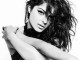 Bebe Rexha na tregon të pasmet (Foto)