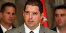 Gjuriq: Formimi i AKS, proces i pakthyeshëm