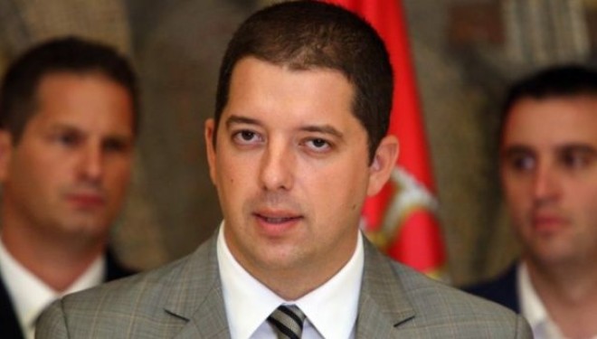 Gjuriq: Formimi i AKS, proces i pakthyeshëm