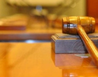 Gjykata lëshon urdhër arresti për 14 vjeçaren Kajtazi