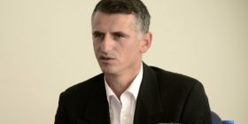 Drejtori i VV në Prishtinë kërcënon kryeministrin: S’e ke as idenë se çfarë të pret!
