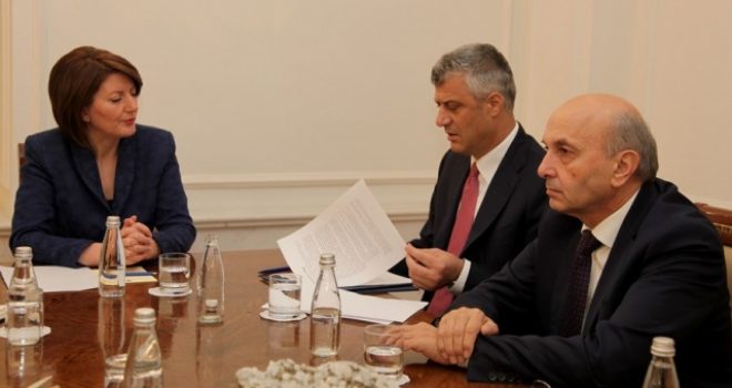 Jahjaga takon sot Mustafën, Thaçin dhe Haradinajn