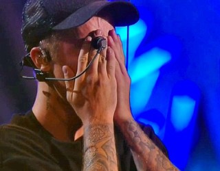 Bieber akuzohet për vjedhje