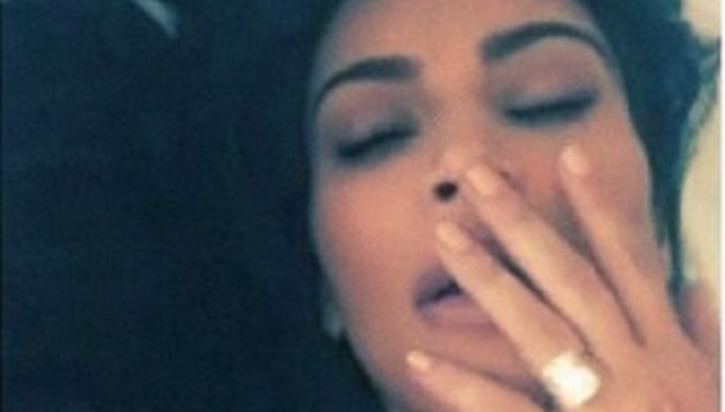 Kim Kardashian, “hot chat” me një person anonim (Foto)