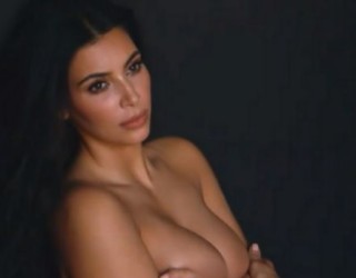 Kim Kardashian shokon me pamjen e re (Foto)
