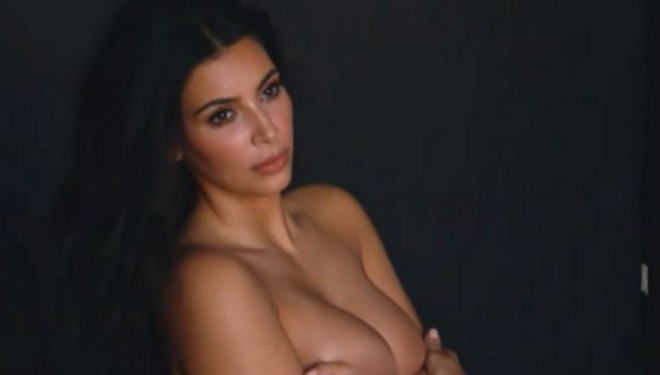 S’do ta besoni KUR dhe ME KE ka humbur virgjërinë Kim Kardashian (Foto)