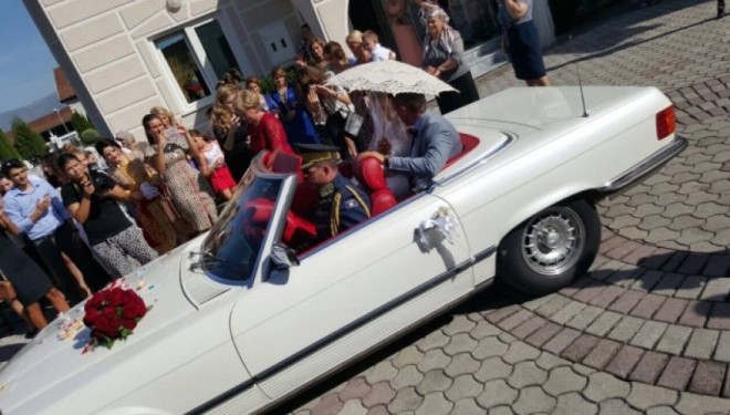 Korabin me nuse e përcjell Garda e Nderit e FSK-së (Foto)