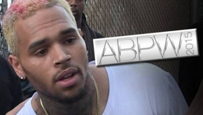Chris Brown në telashe me lezbiket