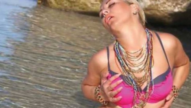 Mihrija tregon për zotësinë e saj në seks dhe kuzhinë (Foto)