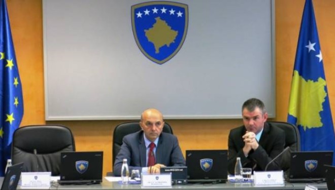 Kryeministri informon Kuvendin për marrëveshjet Kosovë-Serbi