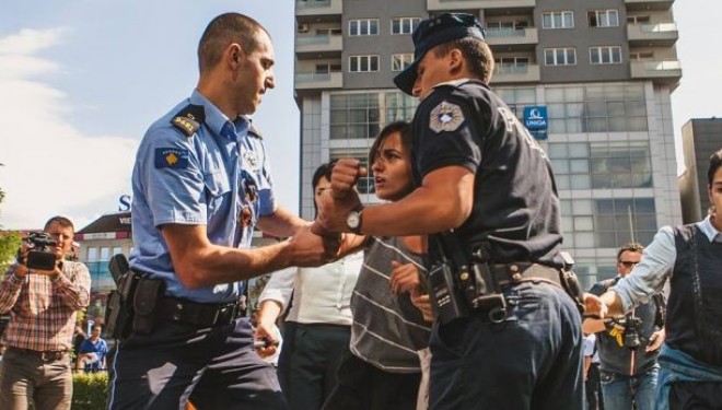 KMDLNj akuzon Policinë se përdori forcë në protestën paqësore të VV’së
