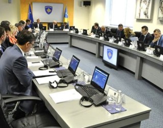 Qeveria thotë se Haradinaj po kercenon!