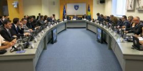 Srpska pengon procedimin e Ligjit të Arsimit për në Kuvend