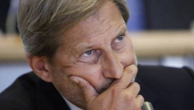 Hahn për zhvillimet në Kuvend: Mospajtimet të pranueshme, por jo dhuna