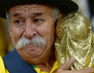 Vdiq tifozi i famshëm i Brazilit