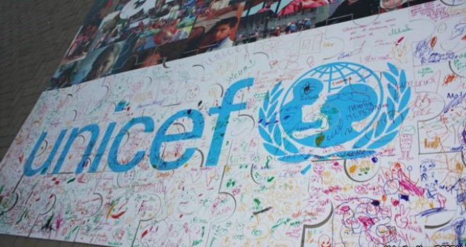 UNICEF: 13 milionë fëmijë në Lindje të Mesme nuk kanë qasje në shkollim