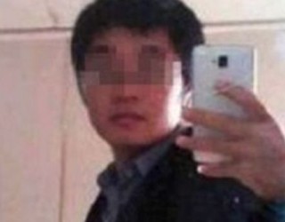 E vret e më pas bën selfie me trupin e të dashurës (FOTO+18)