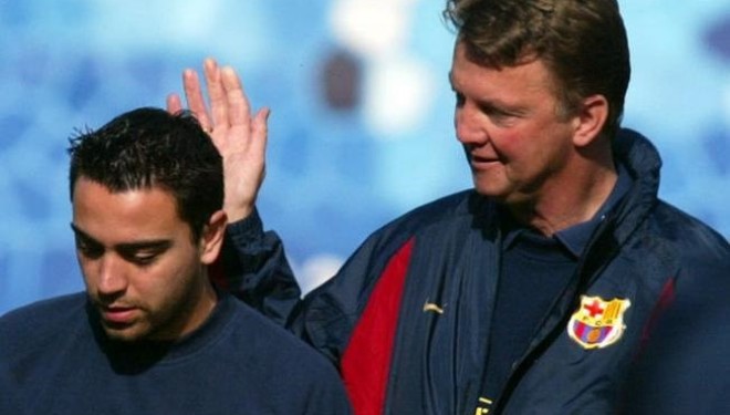 Xavi: Van Gaal më poshtëronte më pas më lavdronte