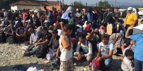 7 mijë refugjatë mbërrijnë në Maqedoni në 24 orët e fundit