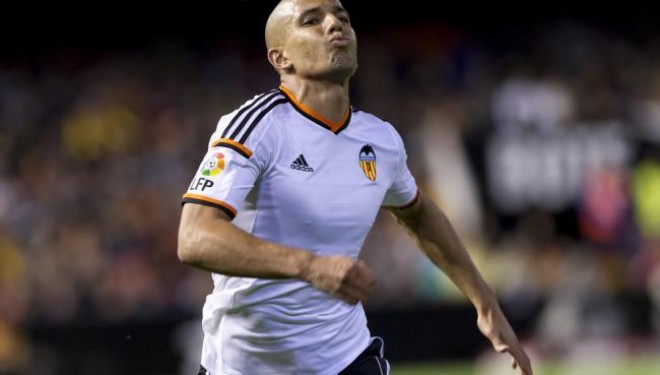 Interi shënjestron Feghouli