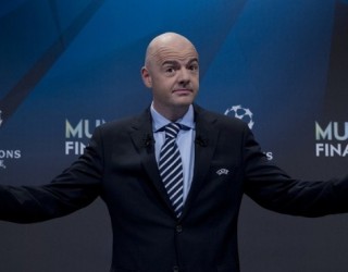 FIFA ndërpren hetimet ndaj presidentit Infantino