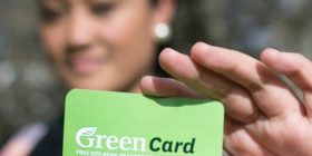 Manipulime të mëdha me “Green Card”