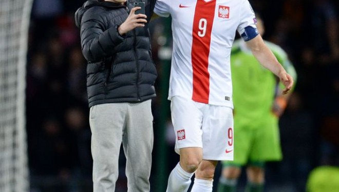 Foto selfie që i kushtoi Skocisë Euro 2016 (Foto)