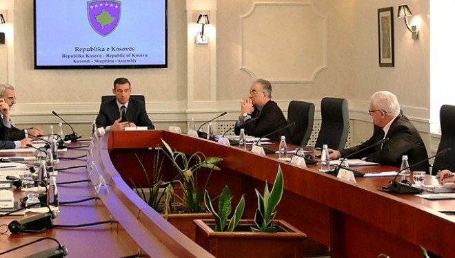 Qëndrimet e opozitës lënë peng caktimin e seancës së Kuvendit