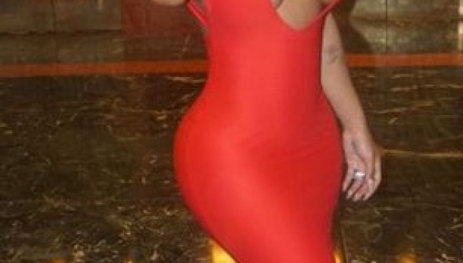 Lira Galore