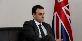 O’Connell: Protesta e drejt e demokracisë, kemi parë fuqinë e protestës me rastin e Rektorit