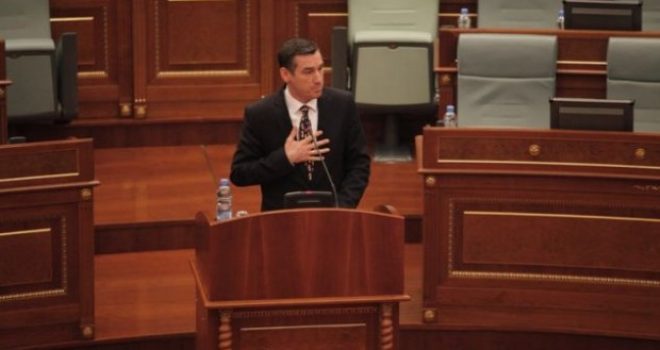 Veseli: Nuk e nxjerrë askush me dhunë opozitën, më përpara del pozita jashtë se sa opozita