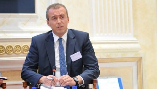 Qorrolli: Kosova nuk mund ta tërheqë nënshkrimin