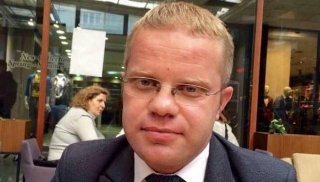 Ministria e Drejtësisë suspendon zyrtarin që kushtëzon femrat