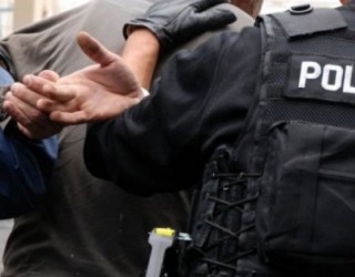Arrestohen 6 aktivistë të VV-së, të dyshuar për hedhje granatash