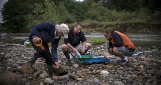 Bullgarët kaplohen nga ethet e arit (FOTO)