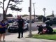 Video shokuese: Policët dhunojnë një nënë të paarmatosur (Video)