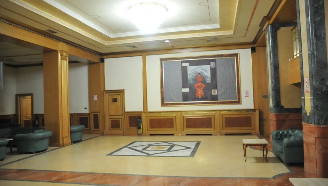 Reagon VV për muralet: Veseli turpërohet nga historia kombëtare