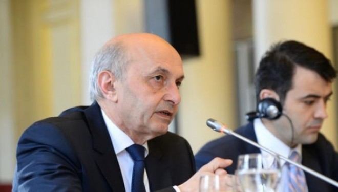 Mustafa udhëton në Spanjë – shtetin më kundërshtues të BE’së ndaj pavarësisë
