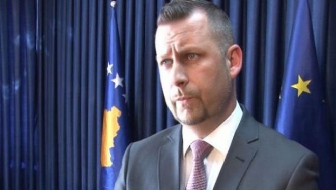 Jevtiq me kolegët serbë nga Qeveria në manifestimin kishtar në Hoçë