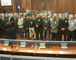 AAK: Kriza politike e Qeverisë, nuk zgjidhet me polici