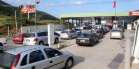 Numër i madh i kosovarëve janë nisur për në Shqipëri