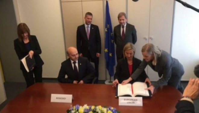 Kryeministri Mustafa dhe Federica Mogherini nënshkruan MSA’në
