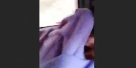 Dhëndri në flagrancë: E zunë duke bërë seks me grua tjetër (Video +18)