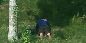 Çifti kapet duke bërë seks tek Lana (Foto+18)