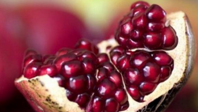 Frutat që nuk duhet të mungojnë në tryezë